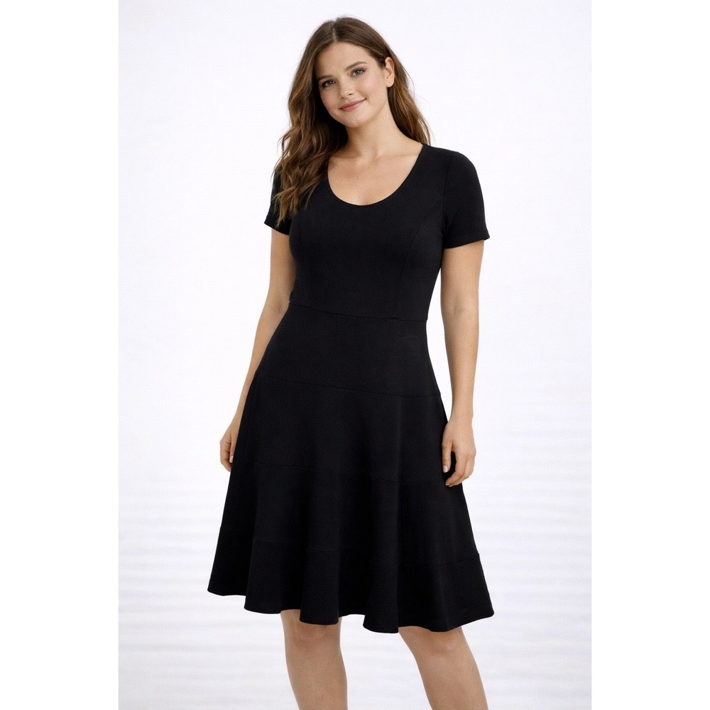 Lavia Black Short Sleeve Fit Flare Midi Dress‎ Made in Italy Textured Hem Large